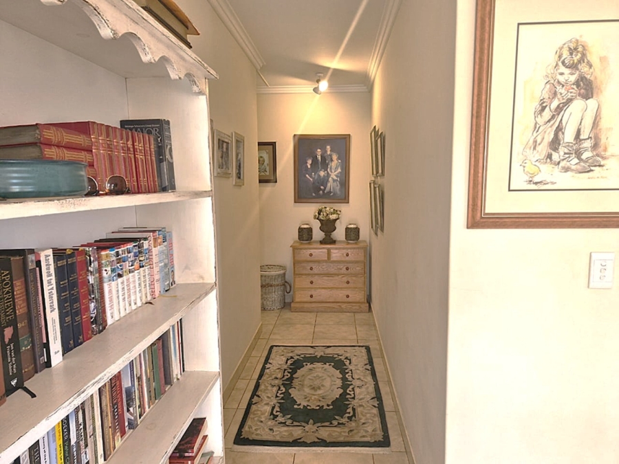 3 Bedroom Property for Sale in Reebok Western Cape